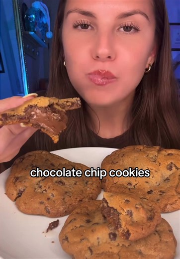 best chocolate chip cookie mukbang bite compilation #asmr #eatingshow #mukbang #foodtiktok #sweet