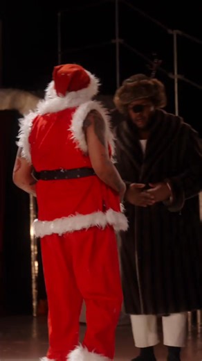 Christmas dinner has got us feeling like... How Does Santa Go Down the Chimney ends next weekend! Book now via the link in bio Until 3 Jan | For ages 2 - 102 | Unicorn Theatre