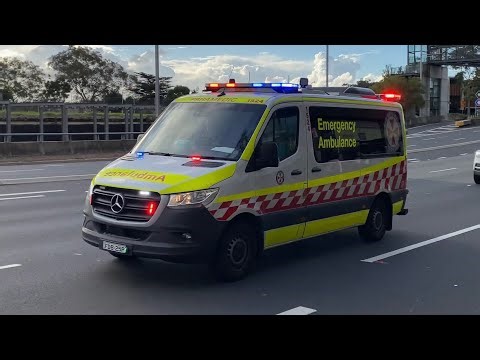 (NEW LIVERY!) NSW Ambulance [GENERAL] Responding | Ryde, NSW