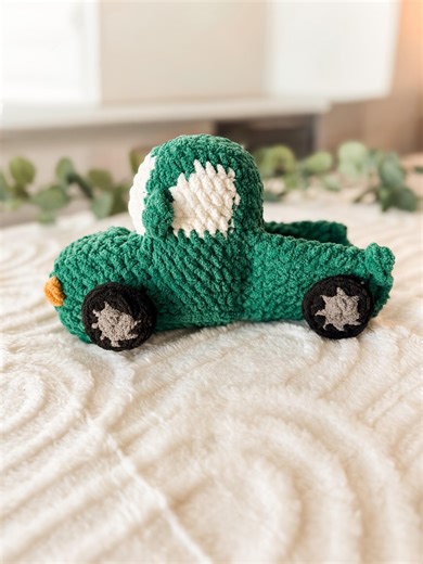 Crochet Pickup Truck | Handmade Heirloom Farm Truck Toy | Green Truck Plushie | Gifts for Him - Etsy
