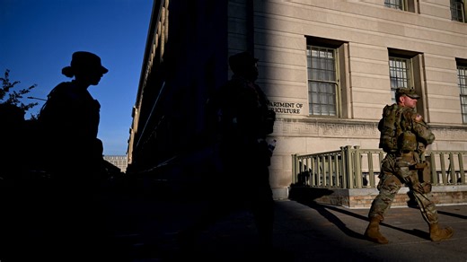 Is the National Guard deploying in Chicago? What we know about mobilization in Illinois