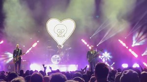 Awesome crowd last night in St Louis! Our set finished with a surprise, but the show must go on! Abracadabra, now you see us, now you don’t! …and now you do again… | Alkaline Trio