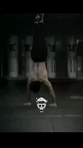 Try This Handstand Challenge accepted 💪🏻💀#handstand #fitness #calisthenics #fitnessmotivationss