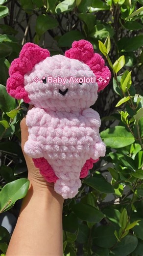Baby Axolotl ✧˖° ♡ Free pattern by @pixieplushie 💓 #crochet #axolotl #crochetaxolotl #axolotlplushie #crochetplushie #handmade #beginnercrochet