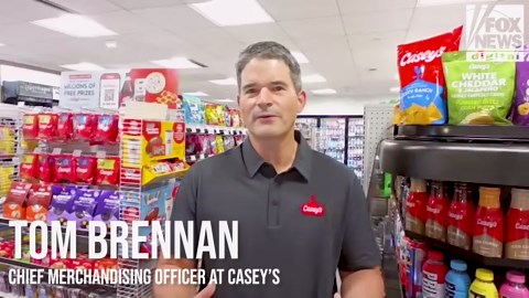 Casey's helps college football fans navigate noon kickoffs with fan-favorite 'breakfast pizza'