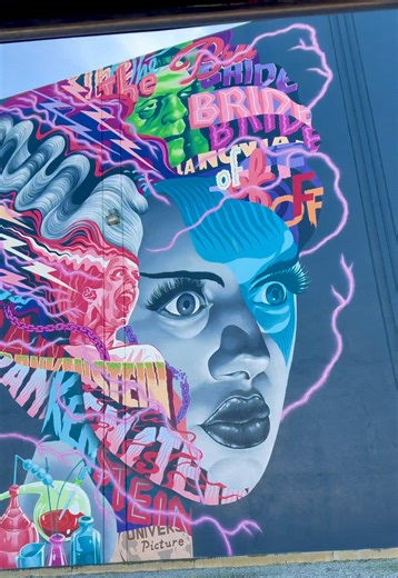 Universal Monsters Mural by Tristan Eaton #universalstudioshollywood #universalstudios #universalmonsters #halloween #themepark