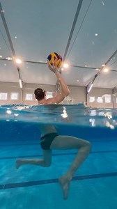 40K views · 351 reactions | Nincs “ingyen lövés” a válogatott edzésen!A csapatkapitány Manhercz Krisztián ér oda keményen az ifjú titánhoz, Varga Vincéhez! | waterpolo.hu | Facebook