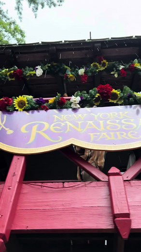 Come with me to the New York Renaissance Faire #renaissance #renaissancefestival @Leah Orleans AKA Stahr Power @Cirque du sewer