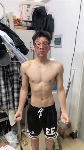 How Skinny Folks Get Buff: The Lean Muscle Journey