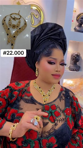 Alimi Ashiata Monilola on Instagram: "📌 PRICE :{#22.000} 4SET🤌🏼Available at the shop for Pickup... Affordable luxury costume✔ ❤️. Whatsap 📲 1} Eniola +2349051086307 2} Tope +2349117030144 3)Habiba +2349051089344 : no 1 asenuga street liasu road egbe green house oja bus stop behind NNPC filling station 🚉…. Ikotun 📌Light Weight . Jewelry available as seen ..... Just keep ur Gold aside as an asset. 😁better owned🤛🏼than imagine 🙄A jewelry 4rm us means jewelries forever 👌🏼 Jewelries that s
