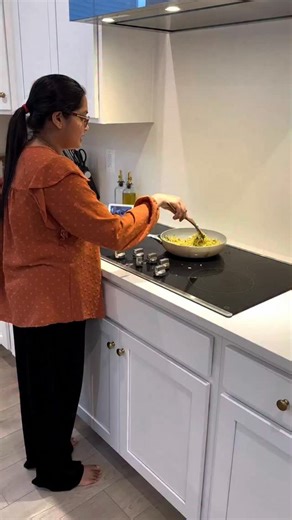 Shweta Malkar on Instagram: "⚡Stock is limited, first come first served! Search code :- kca7647 ➡️ Click link or search my code on the TEMU APP to get the lightning deals! 🔥GET IT NOW🔥 @temu #temu #temufinds #Temuhome #Temuorganization temucode"