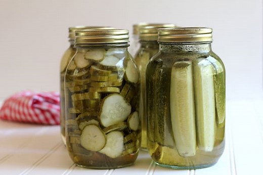 Delicious Dill Pickle Recipe | The Frugal Farm Wife
