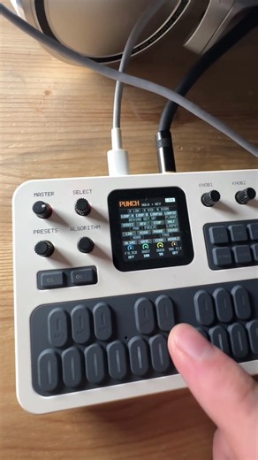 MVave Fm1 / Sloop 2,6 firmware / test by James Lo Scott 🎧🎛️