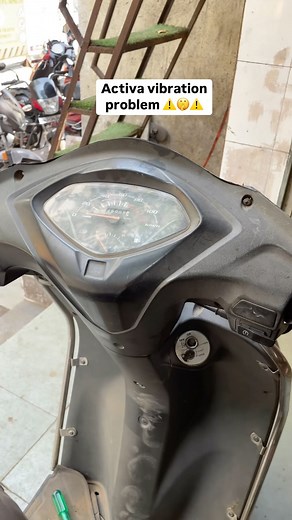 4.2K views · 1.5K reactions | Vibration problem aise khatm hoga.⚠️狼⚠️⚠️ #mechanic #biker #bikelover #bike #mechanicalengineering #mechaniclife | Ziauddin Vlogs | Facebook