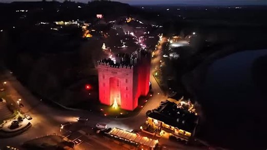 A Magical Christmas Evening Awaits at Bunratty Castle 🏰✨ Join us this holiday season for an unforgettable evening filled with festive cheer, delicious cuisine, and enchanting entertainment.💃 Enjoy a sumptuous four-course Christmas feast as you’re serenaded by the world-renowned Bunratty Castle singers. Their captivating blend of classic carols and contemporary Christmas favourites will create a truly magical atmosphere.💚 🔗 www.bunrattycastle.ie/christmas/christmasbanquet/ | Bunratty Castle &