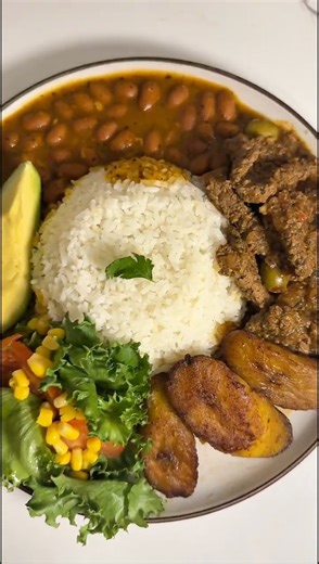 At Goya, we’re proud to celebrate the flavors that define our communities. This Hispanic Heritage Month, we’ve partnered with Dominican food creator Patrone.Eats to spotlight the iconic La Bandera recipe that connects us to 🇩🇴 culture and heritage. ✨ Register to La Cocina Goya for FREE on Goya.com to unlock authentic recipes, exclusive coupons, and your very own recipe box. La Bandera Dominicana: • 2 cups long-grain white rice • 1 can GOYA® Roman Beans • 2 lbs cubed steak (or any red meat of y