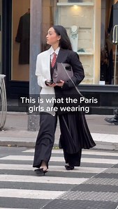 🇫🇷 Love the winter fits on these Parisian girls! #ootd #winterfashion #style #trend #inspo | OOTD