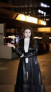 The equipment is Canon r5 lens rf2870 Canon v1 Canon 860 secondary flash color temperature