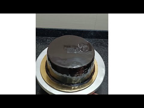 Perfect Cake Icing and Decoration at Home