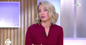 Anne-Laure Bonnet "en larmes" après une séance photo sexiste : la journaliste sportive raconte