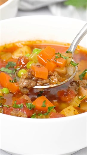 “I’ve been using this recipe for about half a year now, and shared it with many of my friends and family!!! It’s very savory! Also a great way to get children to eat their vegetables!!☺️” ~Savannah Recipe link in comments 👇 | JoCooks