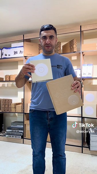 Unifi U6 vs AC Lite: Choosing the Best WiFi Access Point for Your Internet