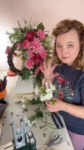 Welcome to the Wreath Workshop! 😊 Enjoy this replay of one of my favorite spring tutorials! You're going to want to see how this one turns out! 🌺 Don't just buy flowers from the Big Box Stores! Get this list of the best online floral supply companies: https://forms.aweber.com/form/05/2099518205.htm 🌺 Love this wreath? Shop our Etsy Store! https://www.etsy.com/shop/3LittleGreenwoods #springdecor #springhomedecor #diyspringdecor #3littegreenwoods #diyspringcrafts #diyfloralwreath #beginnerwreat
