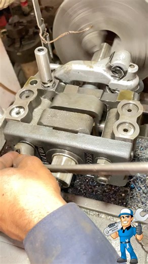 Hydraulic pump assembling process #automobile #engine #mechanic #machinist #machine #dieselengine