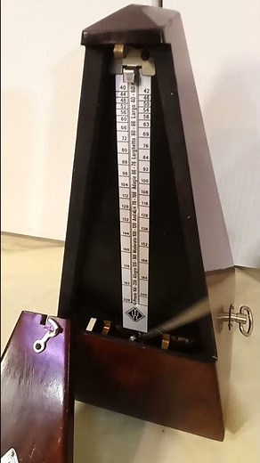 Restored Vintage West German Wittner Maelzel Metronome in walnut with metal gears