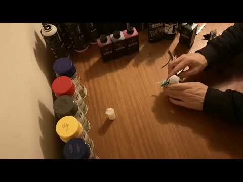 HOW TO make a GRAFFITI MOP with a glue stick TEST