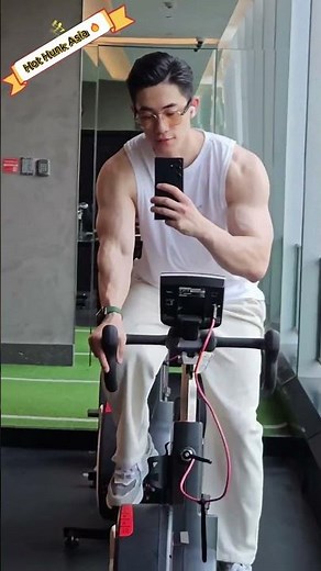 Handsome Fit Guy with Six-Pack Abs and Massive Chest | Gym Workout & Muscle Inspiration