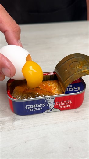 Sardines and eggs are tastier than meat! A quick, easy, and delicious breakfast in minutes | Recipes Yum