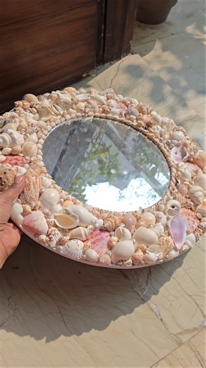 shell mirror diy #handmadewithlove #homedecor #seashells #diy #mirror #mirrordiy #seashellcraft