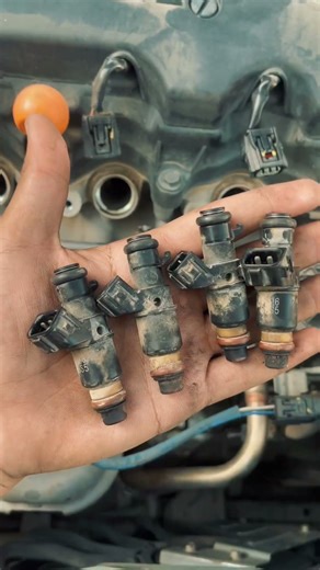 HONDA CIVIC Maintenance in Mirpur Ak🇵🇰#car #luxurycarshub #carhub #cars #carslover #cardriving