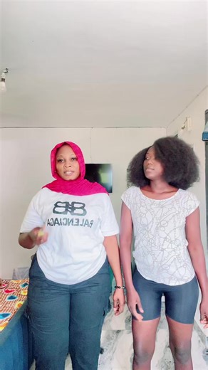 Vidéos de Mina 1⚔️🧚🏻‍♀️🇷🇴💙❤️ (@aminabobaraba) avec son original - CHRIST VITAL