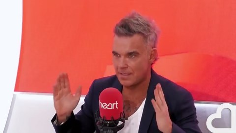 Robbie Williams: "Gary Barlow didn't approve the script"