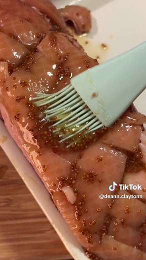 Honey & Mustard Glazed Ham Recipe for Delicious Meals