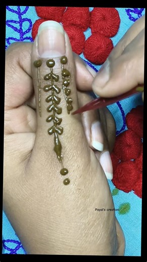 Simple Finger Mehndi Design 😍 #mehndi#youtubeshorts#shorts#henna #creativehenna#ytshorts