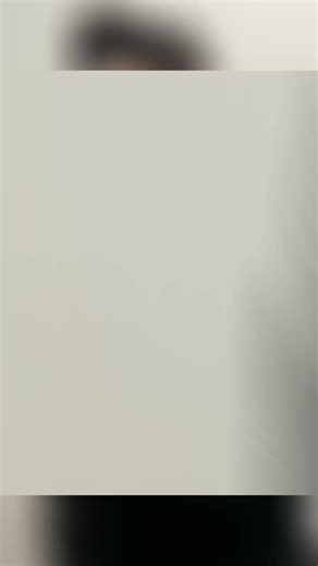 Exploring V's Unique Typing Style