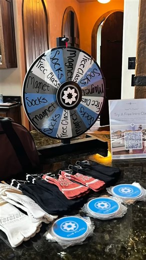 We had SO much fun with new friends at @valaterra yesterday. And look forward to seeing you all again soon! 💙 | Club Pilates