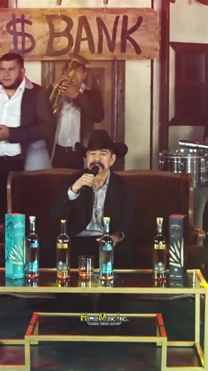 Ya se encuentra disponible el video oficial de "El Corrido del Charapo" de los originales de san juan disponible por nuestro canal de Youtube... 🤠🔥 Video Oficial: https://youtu.be/670QWEZnGI0?si=LjMPT-ALH9V962aD #HYPHYMUSICINC #MakingThingsHappen #RegionalMexicano #music #corridos #NuevaMusica2025 #Estreno #reelsviralシfb | Hyphy Music, Inc