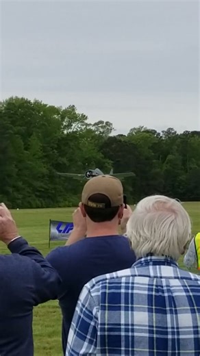 Grumman Hellcat landing during STOL contest
