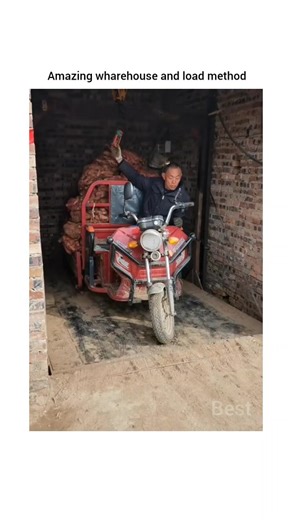 Best Engineering Videos on Instagram: "Amazing wharehouse and load method"