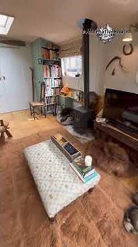 Floating House Tour in London