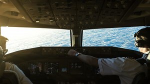 Former Continental CEO on airline pilot shortage