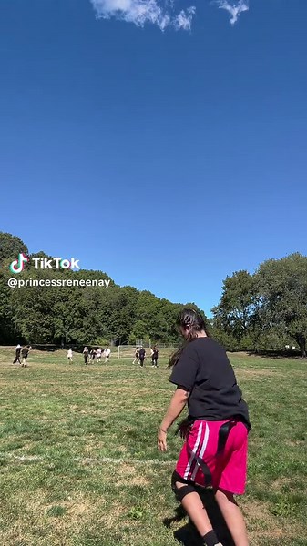 Princessreneenay (@princessreneenay)’s videos with I'm a Dog - Sister Tana1653