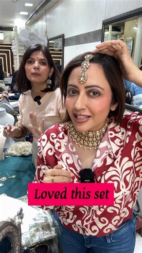 Garima Goel | Actor, Content Creator, Sony Artisan on Instagram: "Jewellery shopping done from Chandni Chowk. We went to ⬇️ DIVA ART JEWELLERS - 1330 A4 MAIN ROAD CHANDNI CHOWK, DELHI-6, OPP MOTI BAZAAR PH 9999571350 @divaartjewellers #reels #reelsinstagram #reelkarofeelkaro #wedding #jewellery #jewelry #shopping #chandnichowk #garimagoel #garimasgoodlife"