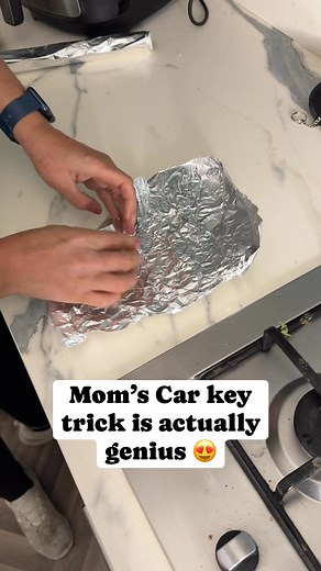 Mom’s car key trick is actually genius 😍 | The D Family Riddles Games and Hacks