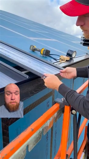 @rrbuildings ripping that snap lock #standingseam | Architectural Sheet Metal 101