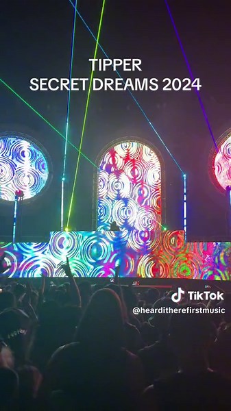 The legendary Tipper scratching to his track “Higgins” at @Secret Dreams Festival this past weekend! Are you catching a Tipper set before he closes his project in 2025? 🔮⚡️ #tipper #secretdreamsfestival #edm #scratching #dj #dubstep #bassmusic